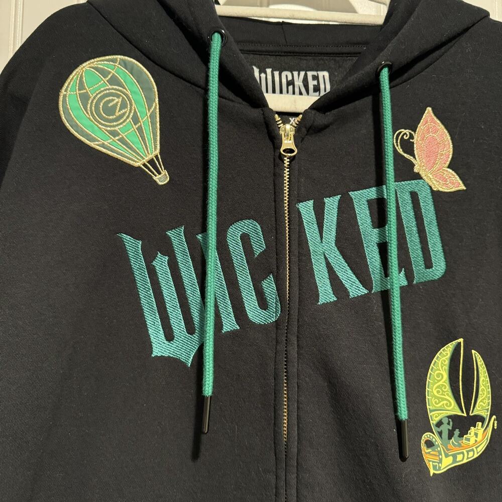 Universal Studios Wicked Zip Up Hoodie NEW Size XL - Picture 2 of 7
